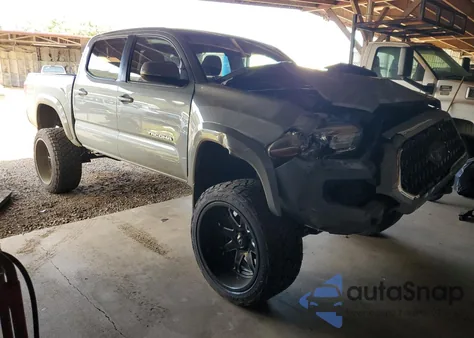 2018 Toyota Tacoma Double Cab из США, поврежденный, VIN 3TMAZ5CN9JM060615